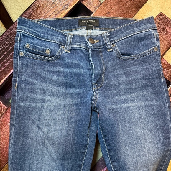 Banana Republic Skinny Fit Jeans: 0/25 - Picture 2 of 7